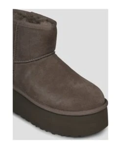 Ugg W Classic Mini Platform Boots -Ugg 1b9f294abd3069ba95f67598cf4efbb6